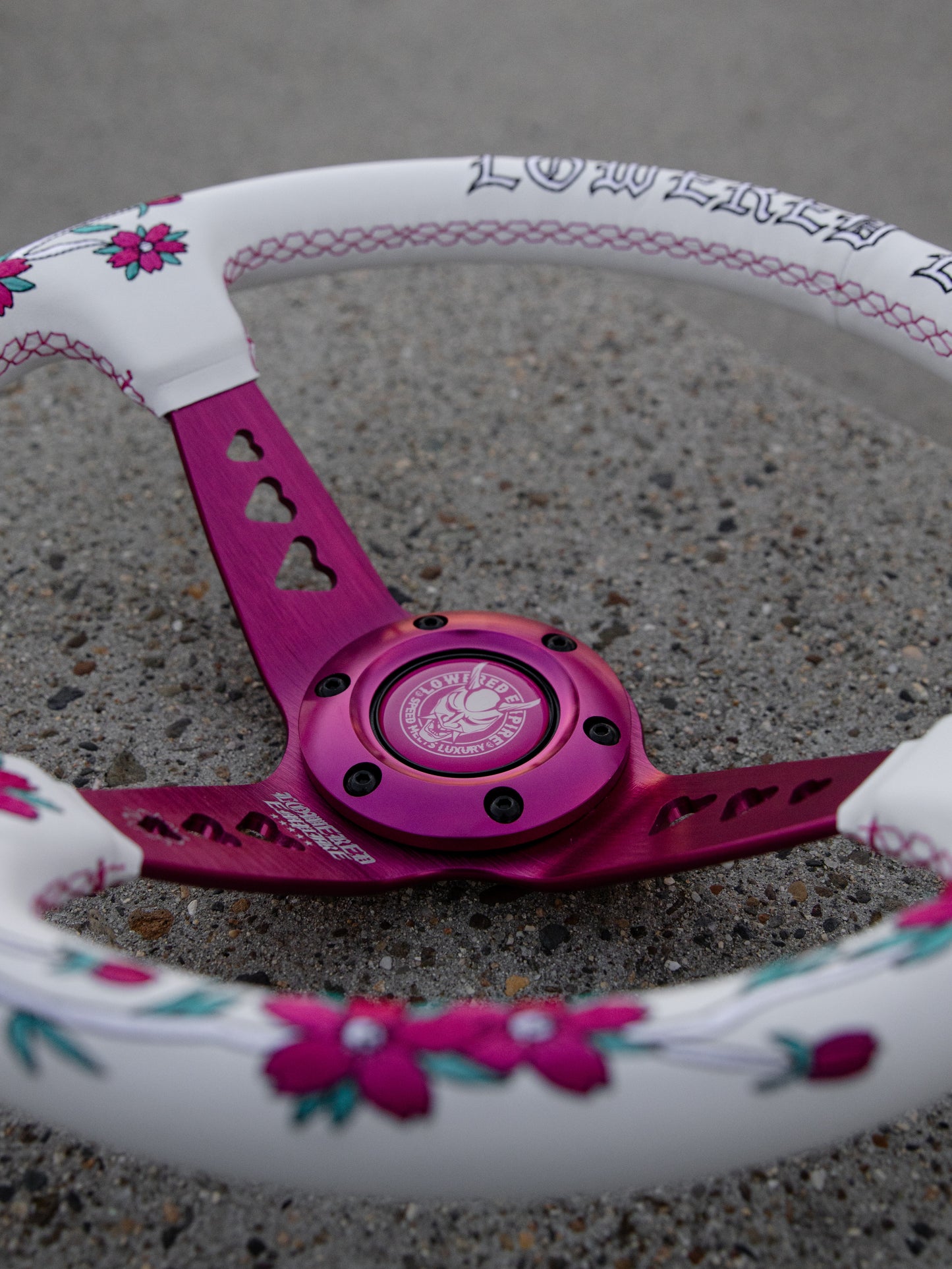 Pink Sakuras In The Sky SK-3 Steering Wheel 350mm