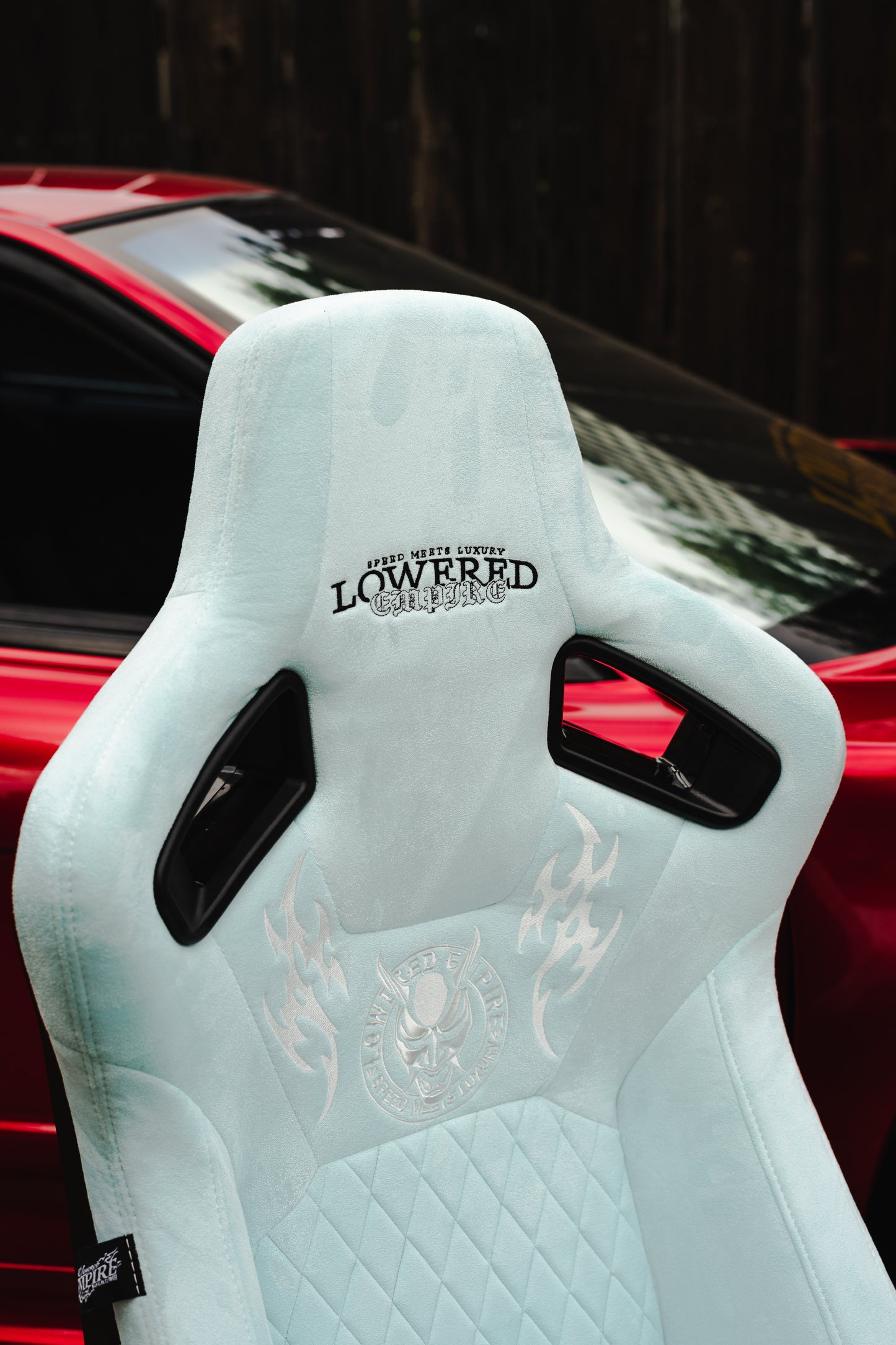 Tiffany Blue Sigil Ⅰ Collection – Reclining Bucket Seat