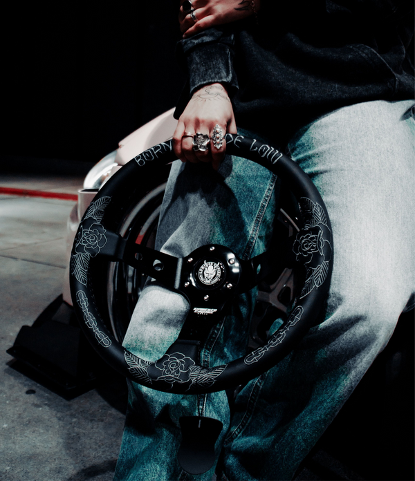 Black Traditional Killer Roses 330mm Steering Wheel