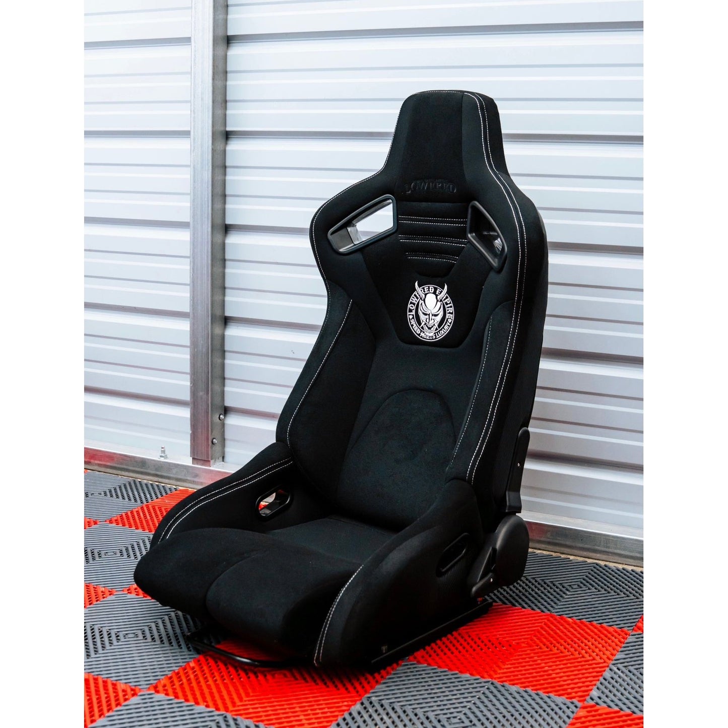 Bucket Style Recline Seats Full Black Pair