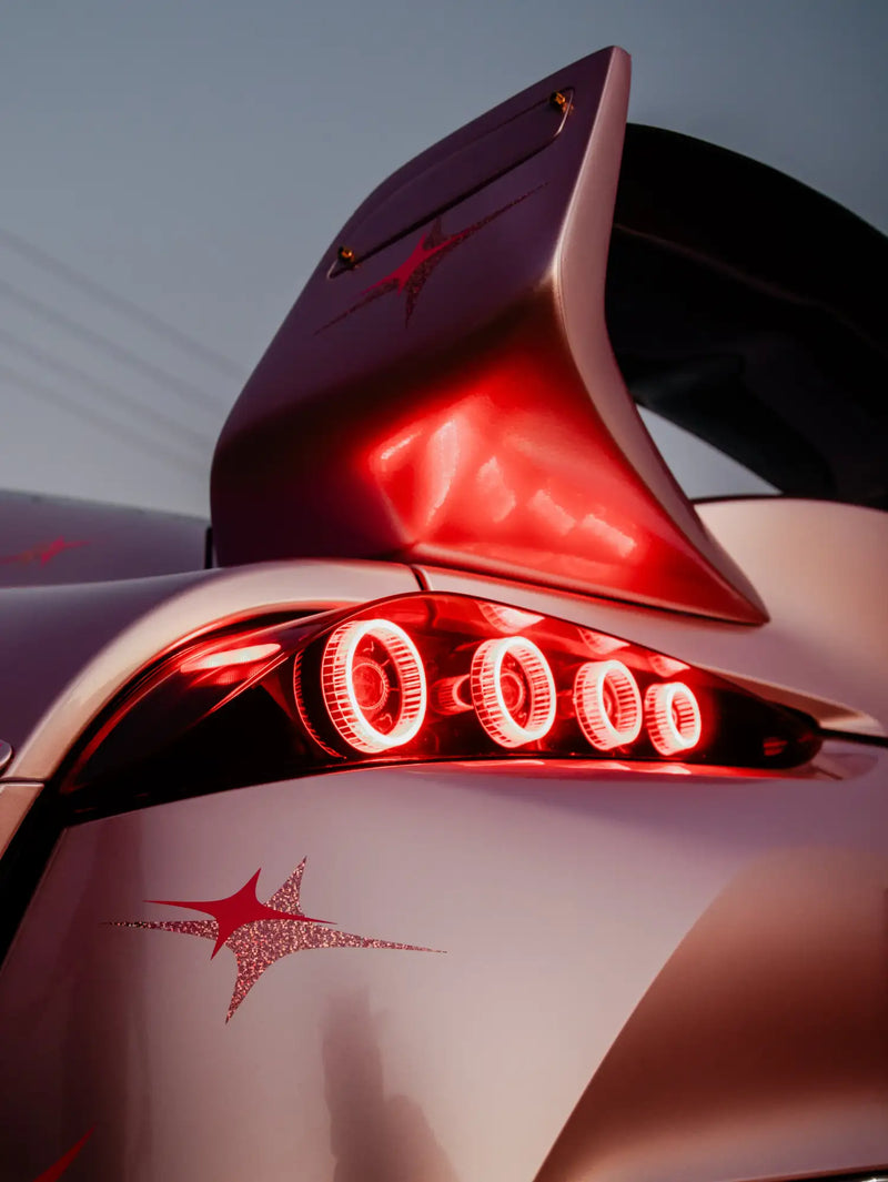 2019 tesla model 3 rear lights.