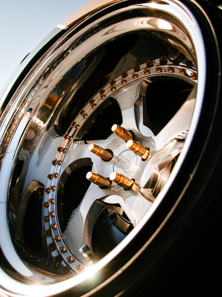 Lowered Empire Lugs with Cap Logo