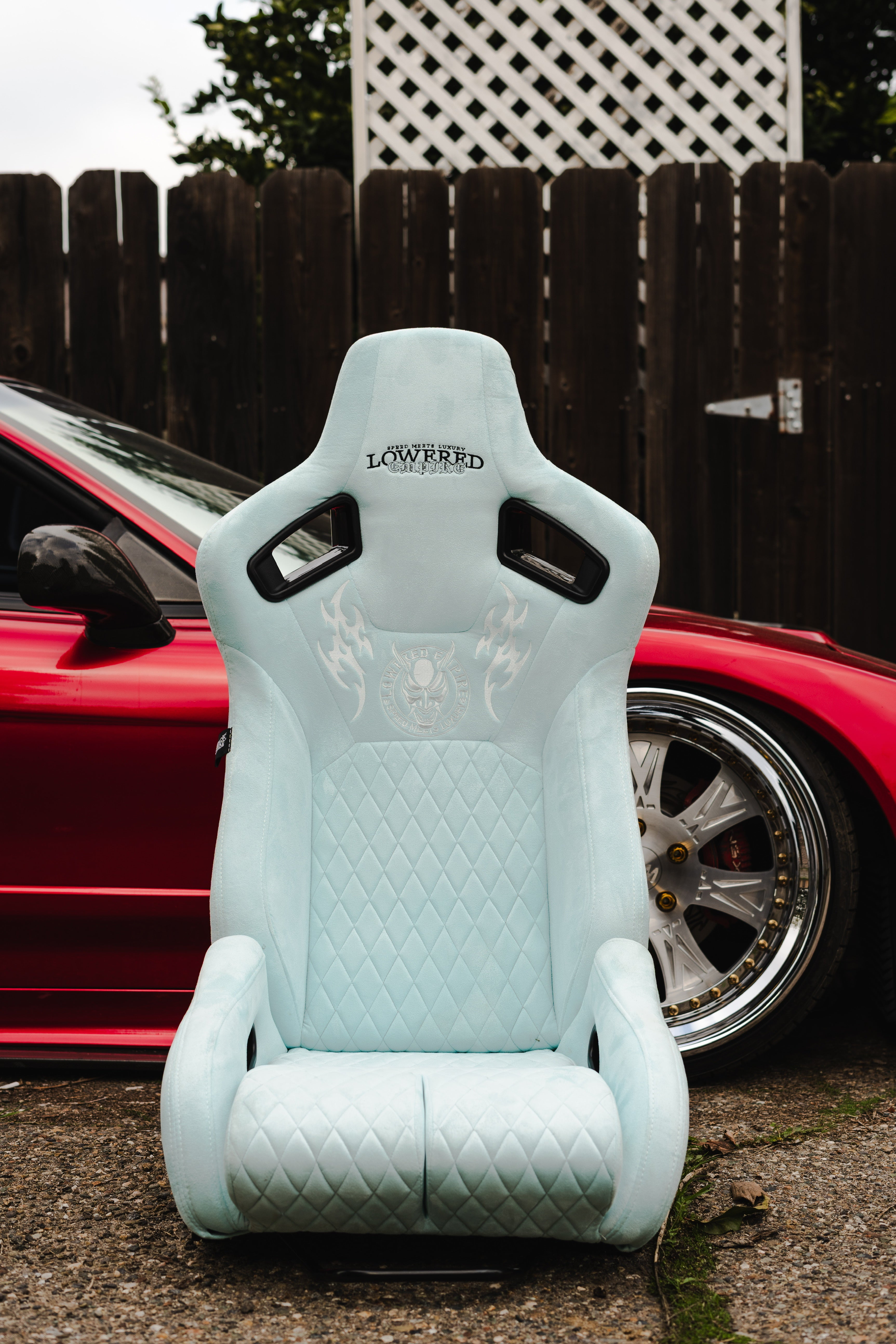 Tiffany Blue Sigil Ⅰ Collection – Reclining Bucket Seat Tiffany Blue Sigil Ⅰ Collection – Reclining Bucket Seat