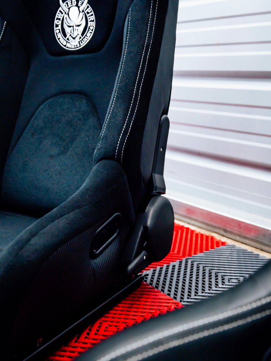 Bucket Style Recline Seats Full Black Pair