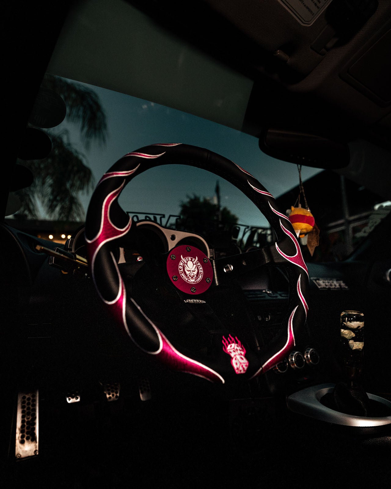 Pink Hellfire Steering Wheel 350mm Lowered Empire