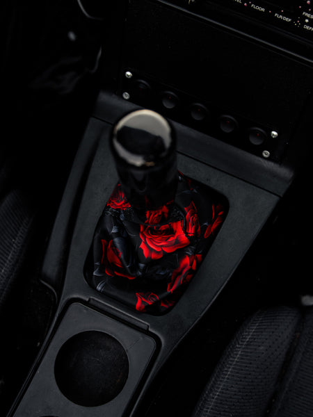 Deathly Red Roses Waves Shift Boot