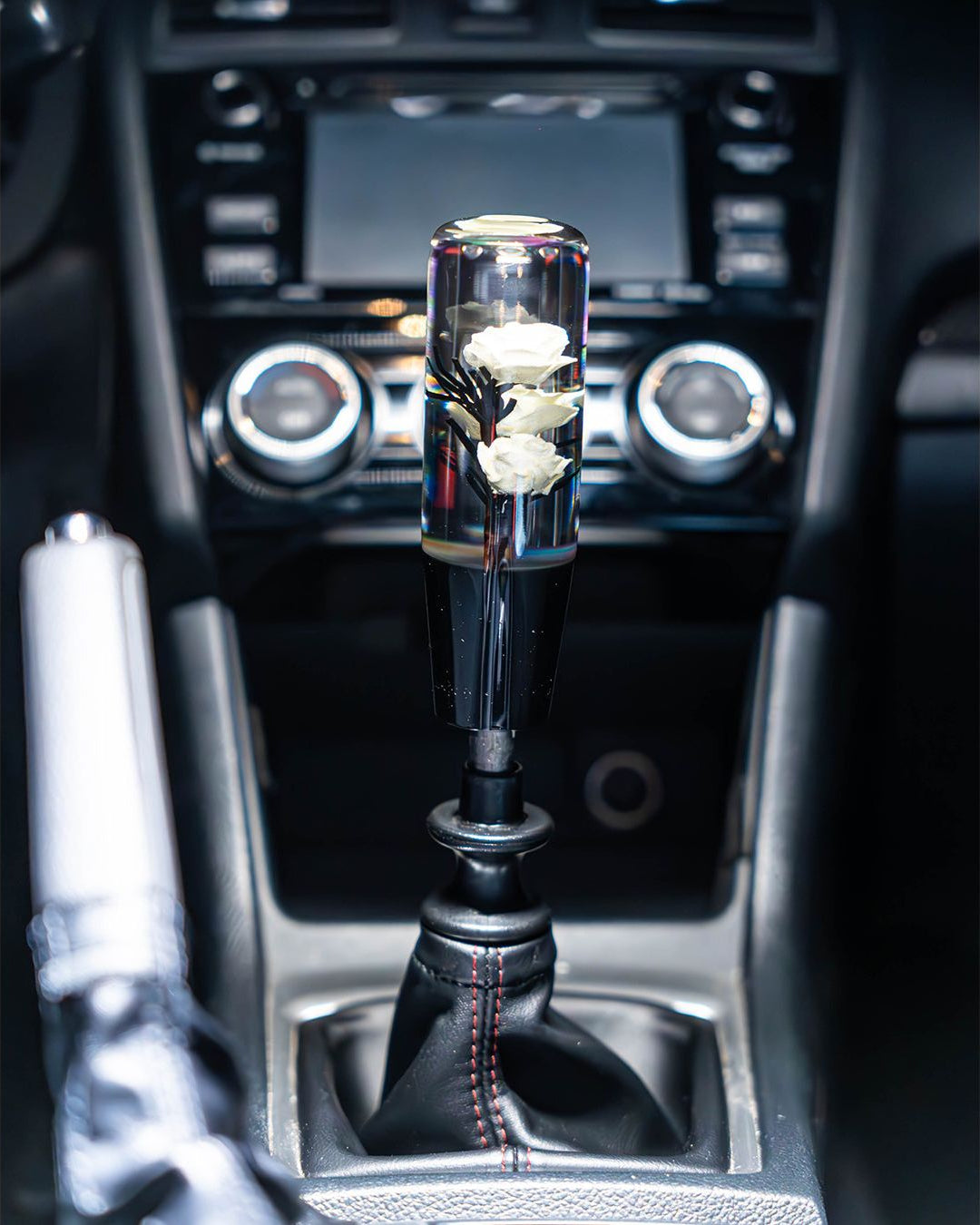 Killer White Roses Clear Flower Shift Knob 6’’ | Universal Manual Car Shifter