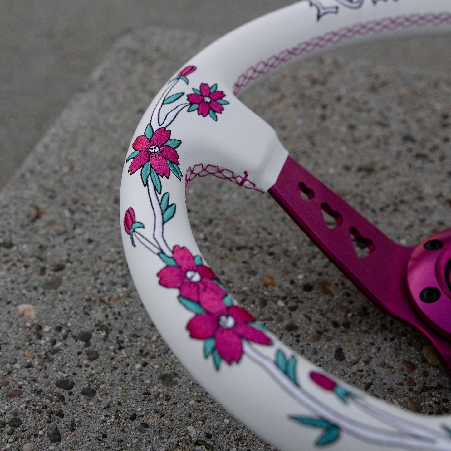 Pink Sakuras In The Sky SK-3 Steering Wheel 350mm - Steering wheels